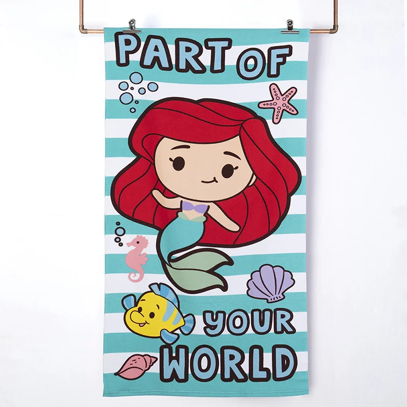 Toalla de playa con bolso princesas ariel 1 Toallas de Playa con Bolso Princesas Ariel - Imagen 1