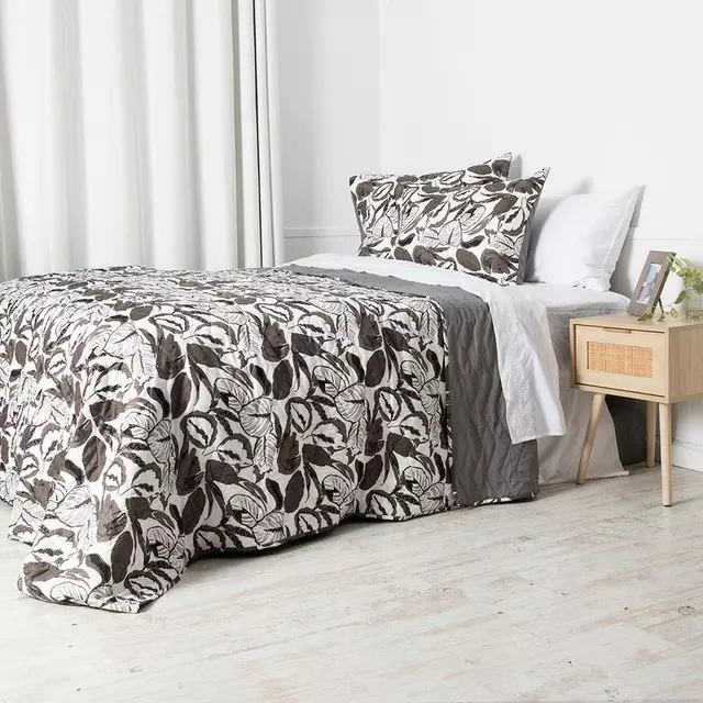 QUILT COSIDO ESTAMPADO Cubrecama Quilt Cosido Estampado - Mashini® - Imagen 1